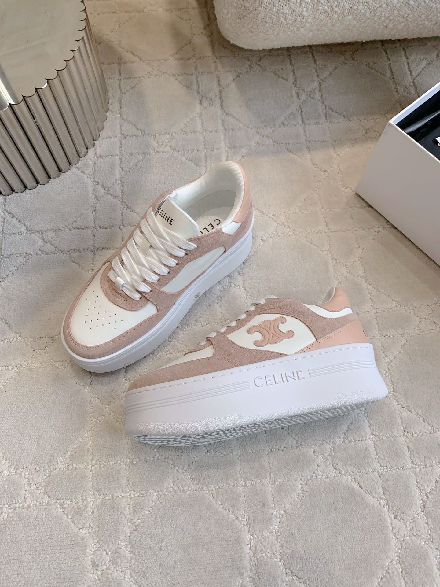 CELINE 셀린느 키높이 스니커즈 화이트 3