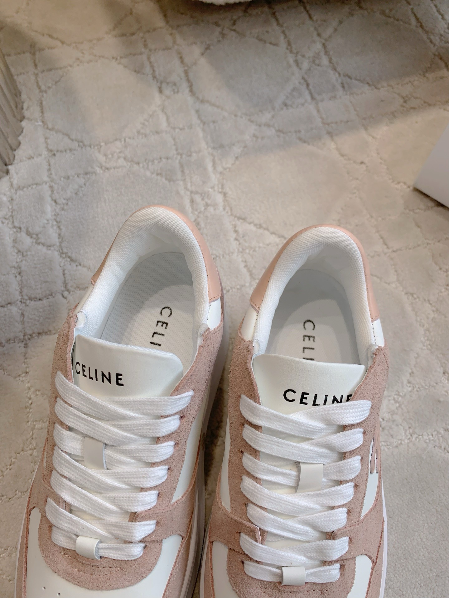 CELINE 셀린느 키높이 스니커즈 화이트 8