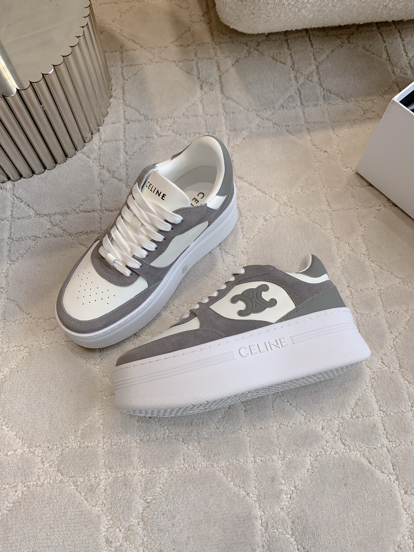 CELINE 셀린느 키높이 스니커즈 화이트 3