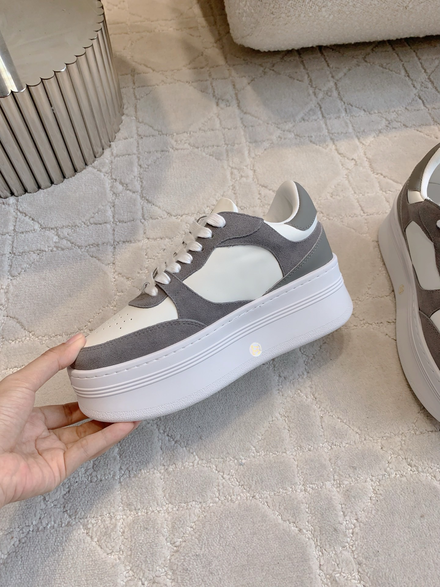 CELINE 셀린느 키높이 스니커즈 화이트 4