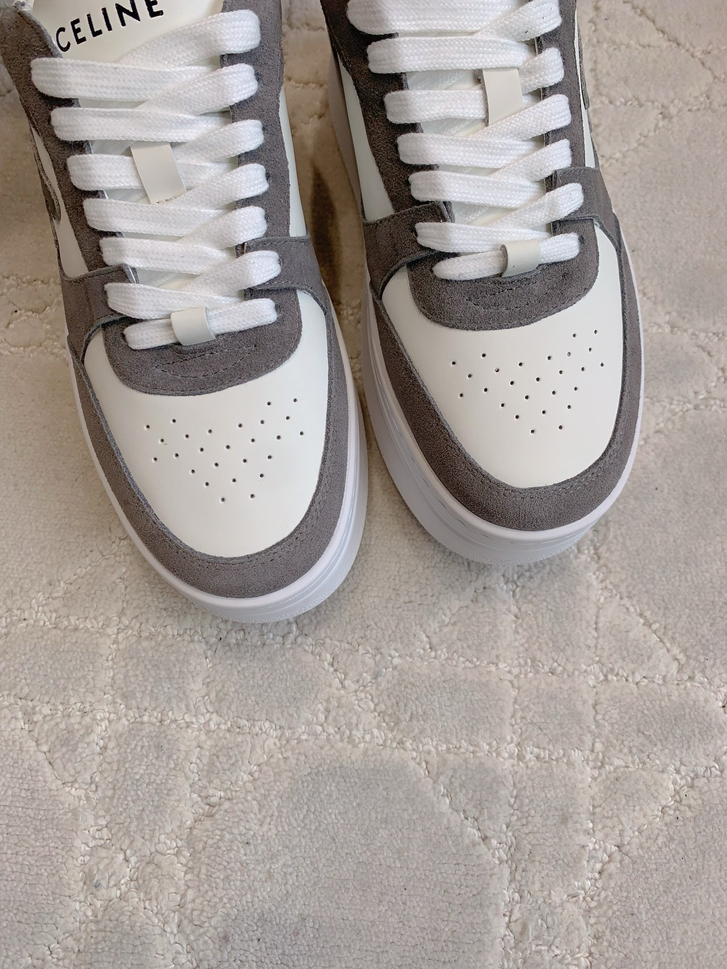CELINE 셀린느 키높이 스니커즈 화이트 7
