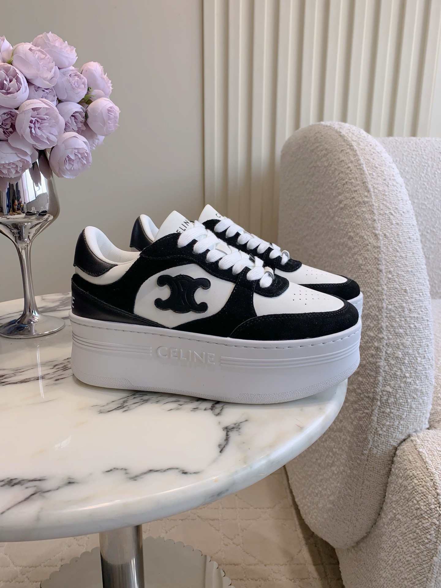 CELINE 셀린느 키높이 스니커즈 화이트 1