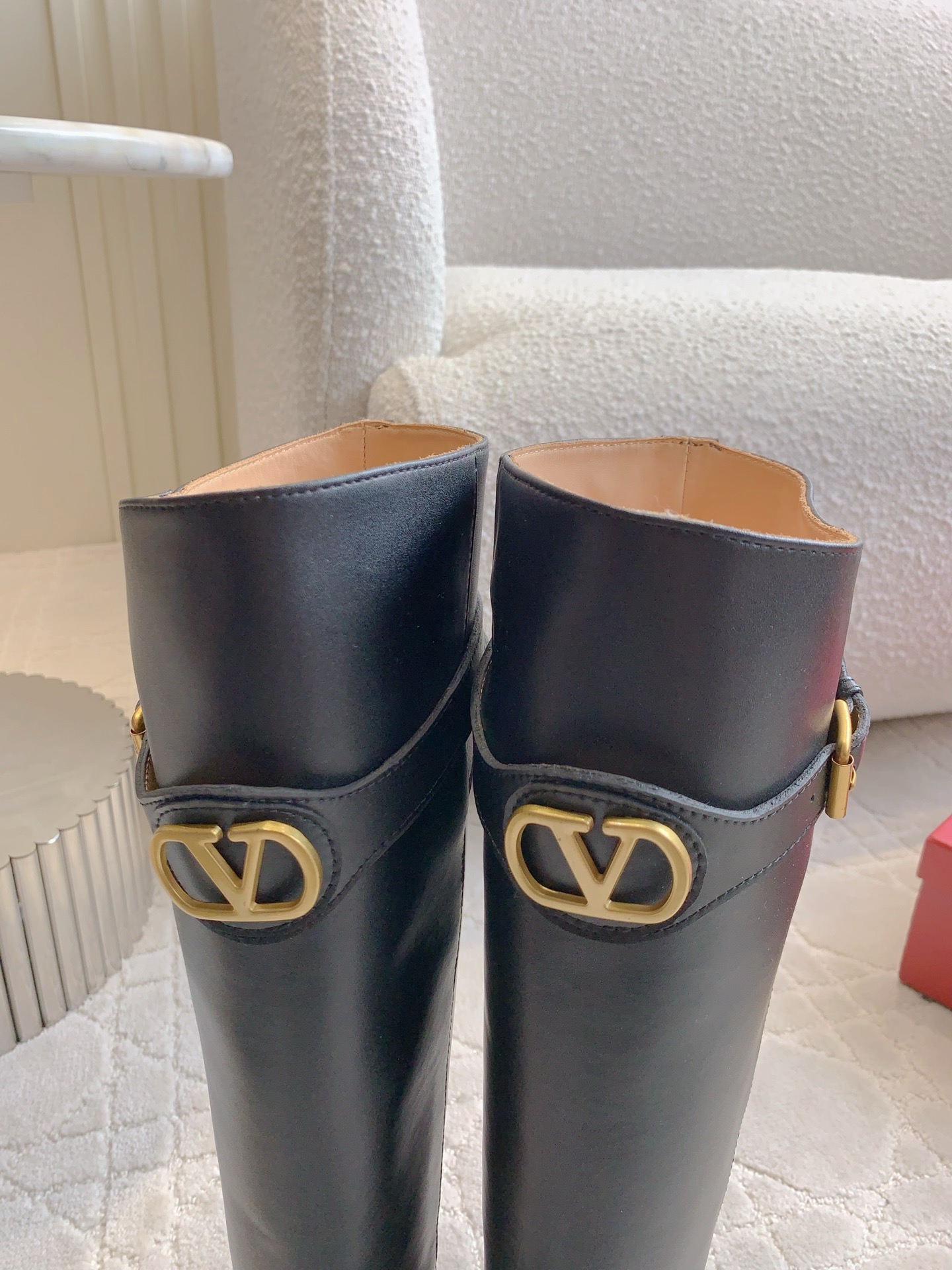 VALENTINO 발렌티노 V 로고 부츠 블랙 10