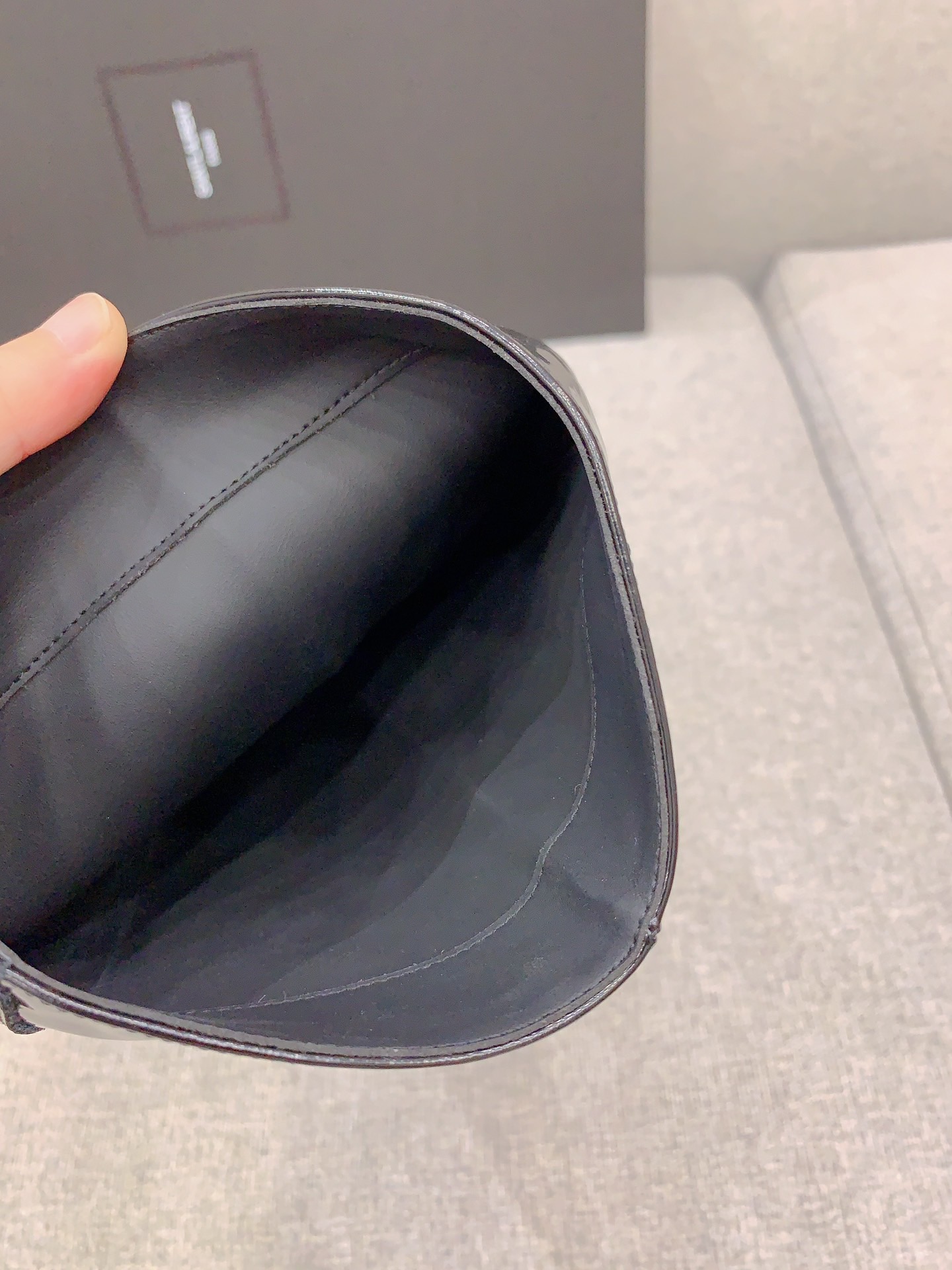 SAINT LAURENT 생로랑 포인티드 토 하이힐 부츠 블랙 9