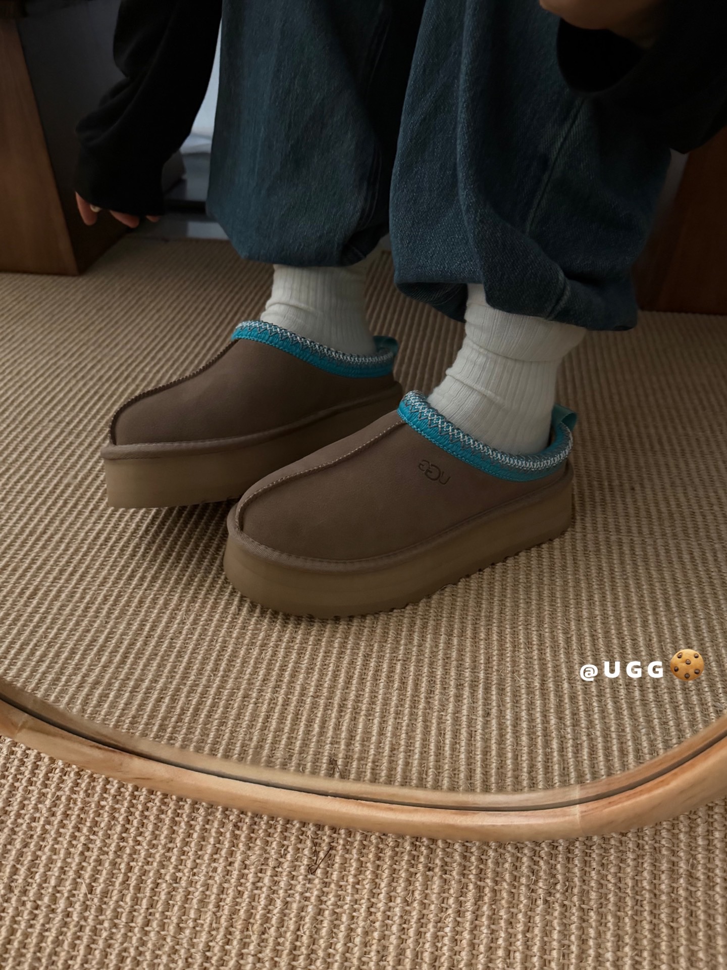 UGG 어그 양털 슬립온 브라운 1