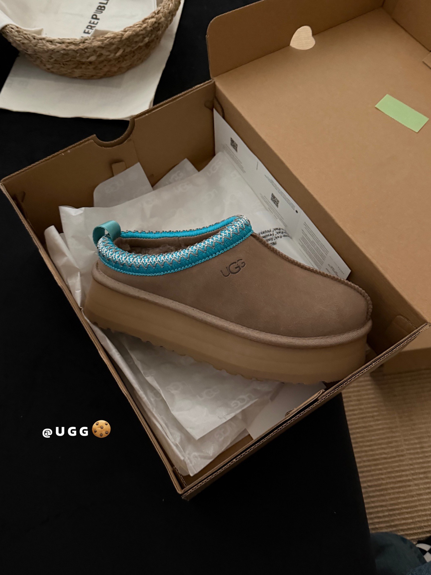 UGG 어그 양털 슬립온 브라운 6