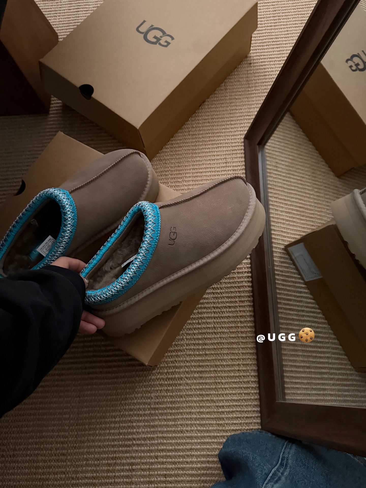 UGG 어그 양털 슬립온 브라운 8