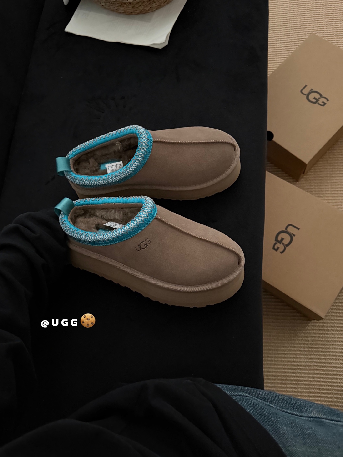 UGG 어그 양털 슬립온 브라운 9
