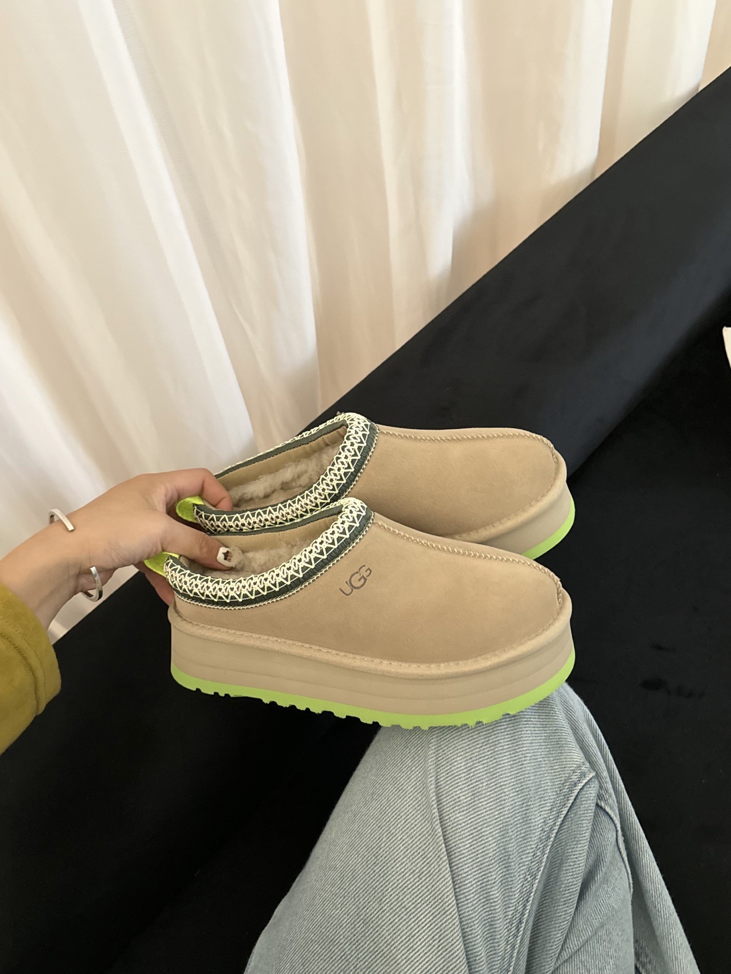 UGG 어그 양털 슬립온 브라운 7