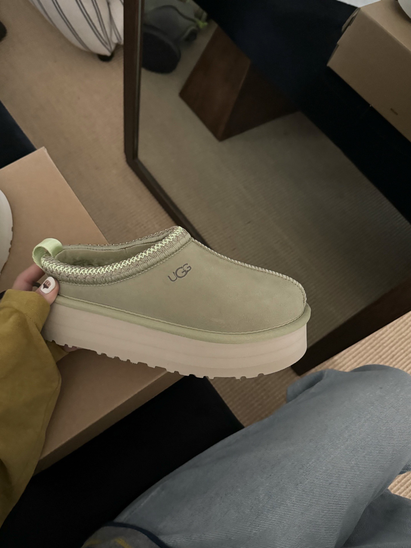 UGG 어그 양털 슬립온 브라운 3