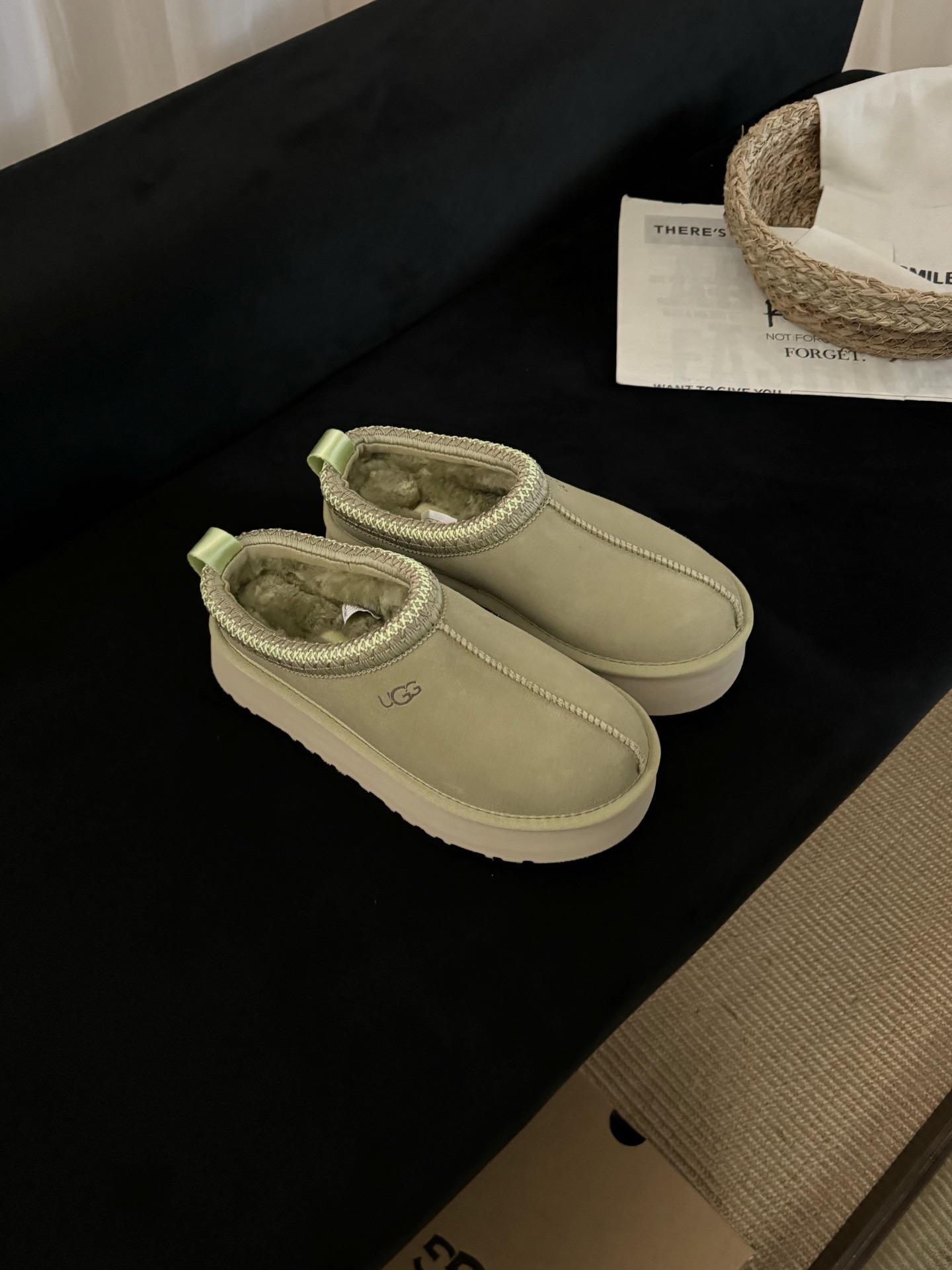 UGG 어그 양털 슬립온 브라운 4