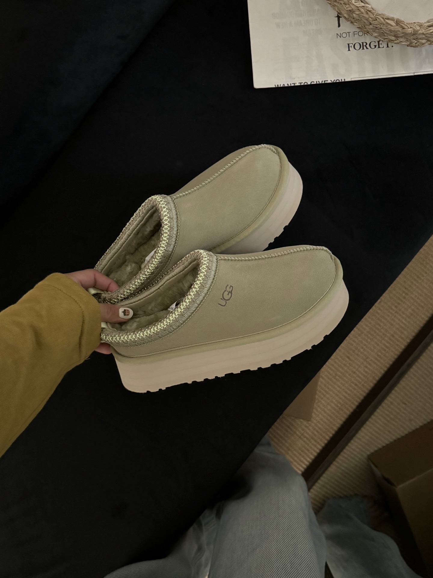 UGG 어그 양털 슬립온 브라운 5