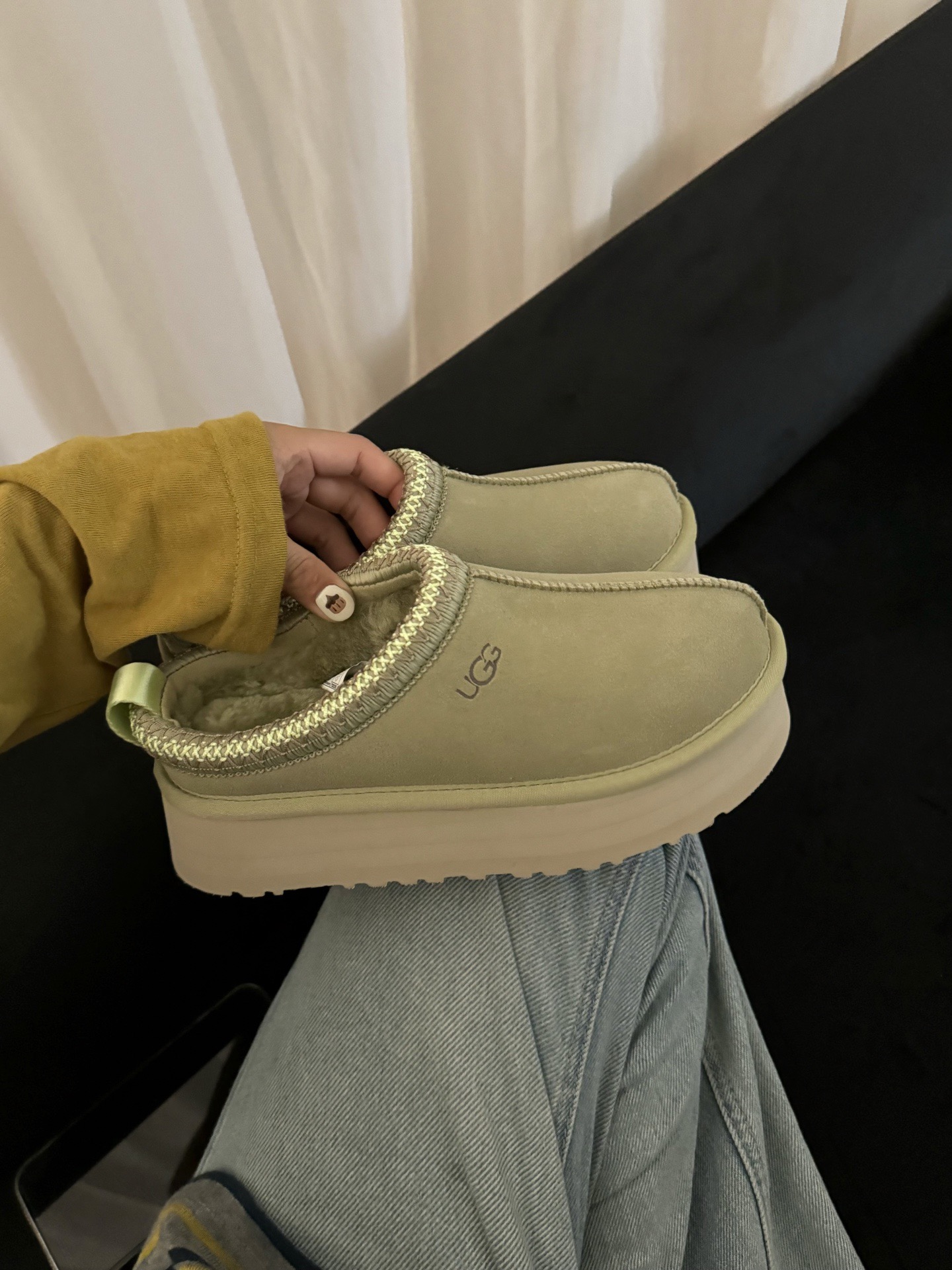 UGG 어그 양털 슬립온 브라운 7