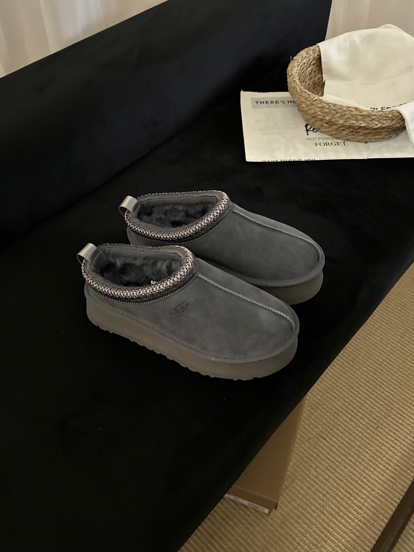 UGG 어그 클래식 미니 부츠 그레이 2