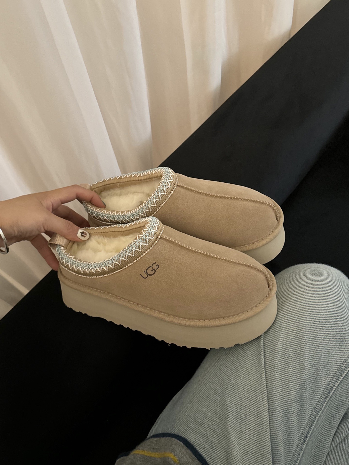 UGG 어그 양털 슬립온 베이지 7