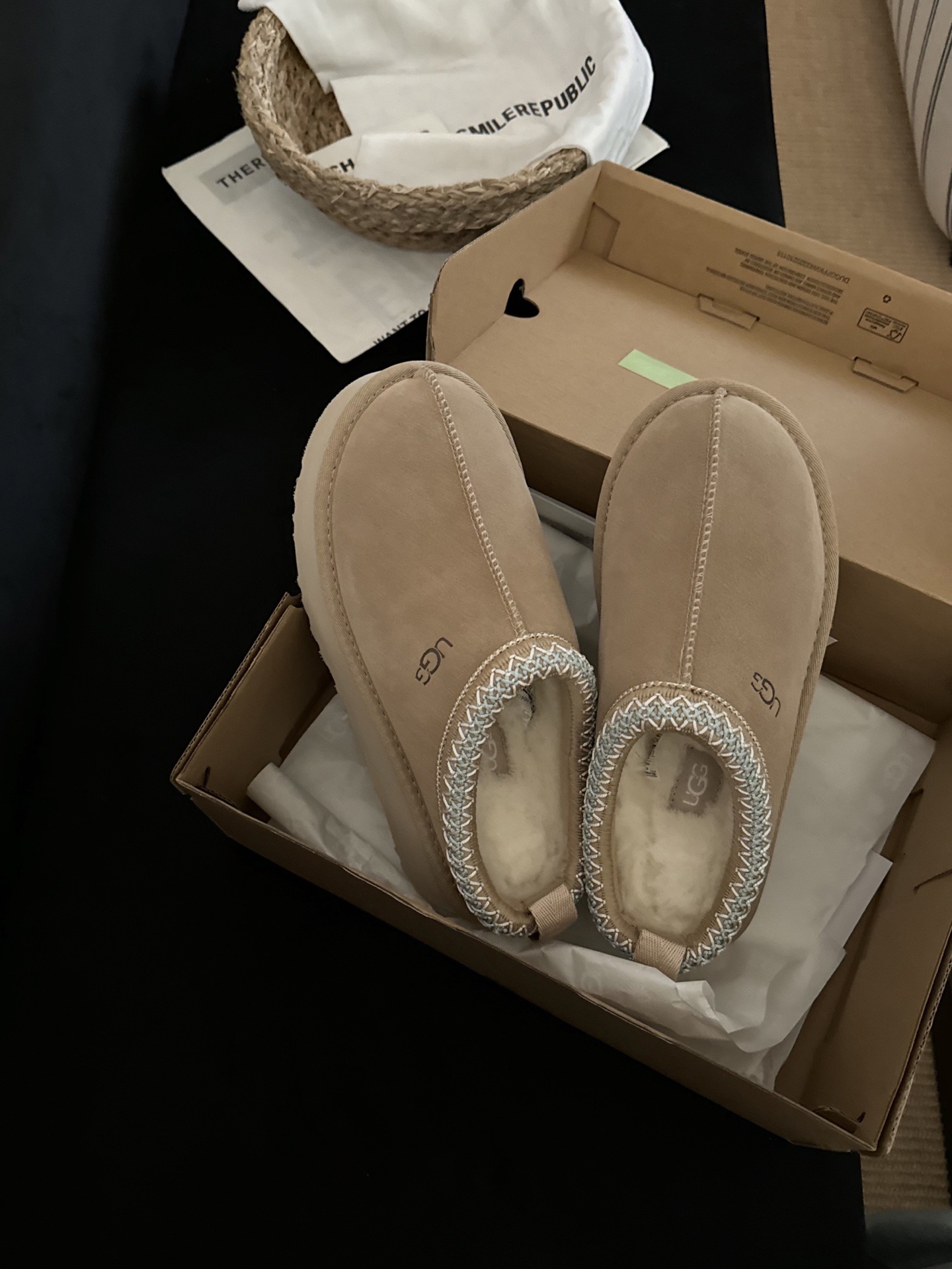 UGG 어그 양털 슬립온 베이지 10