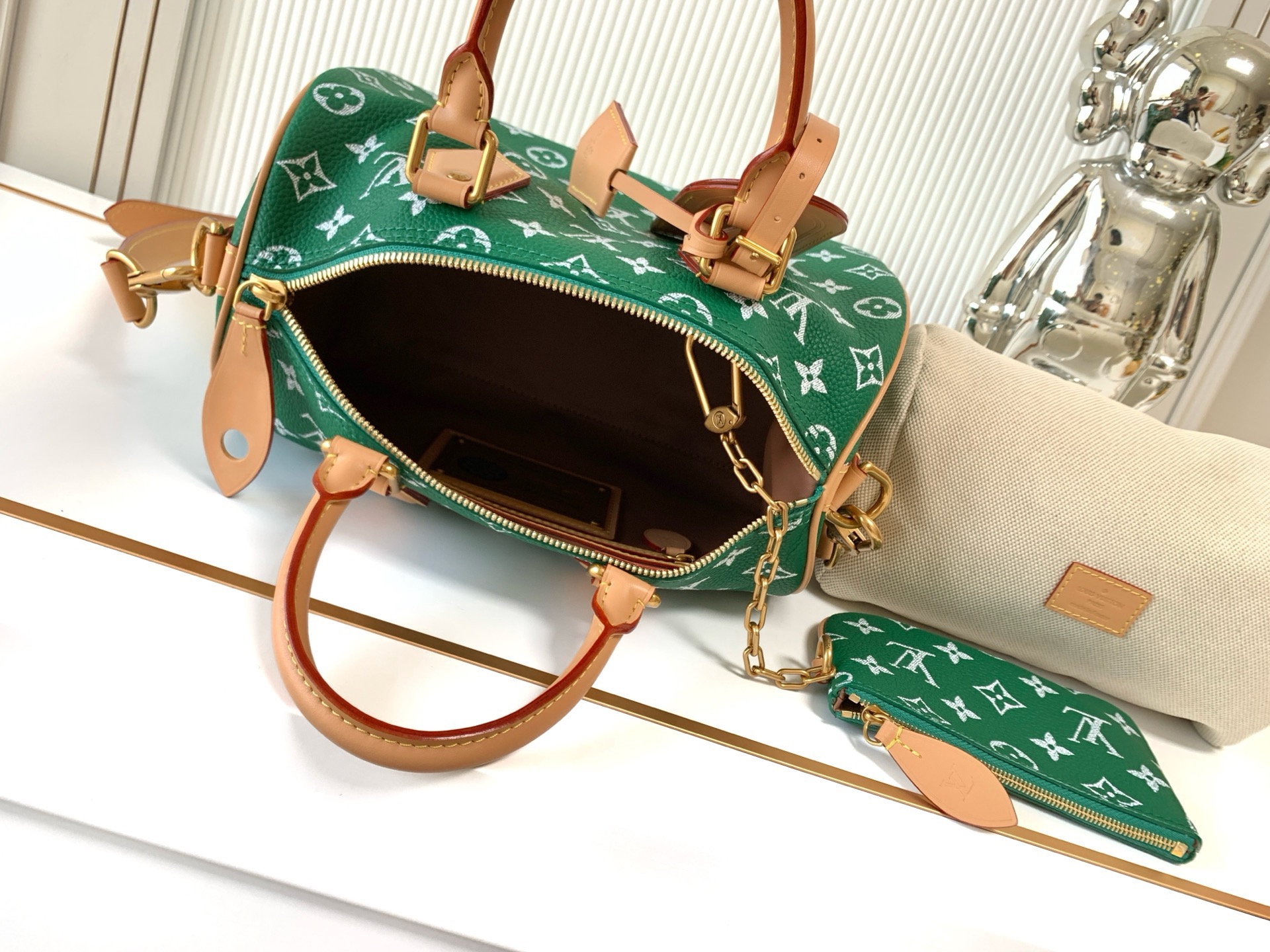 Louis Vuitton 루이비통 Speedy Bandoulière 25 토트백 M24443 12