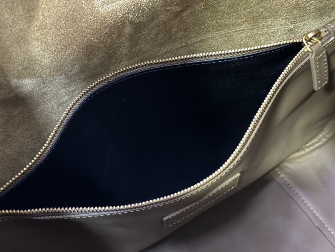 SAINT LAURENT 생로랑 LE5A7 스웨이드 라지 숄더 호보백 753837 6