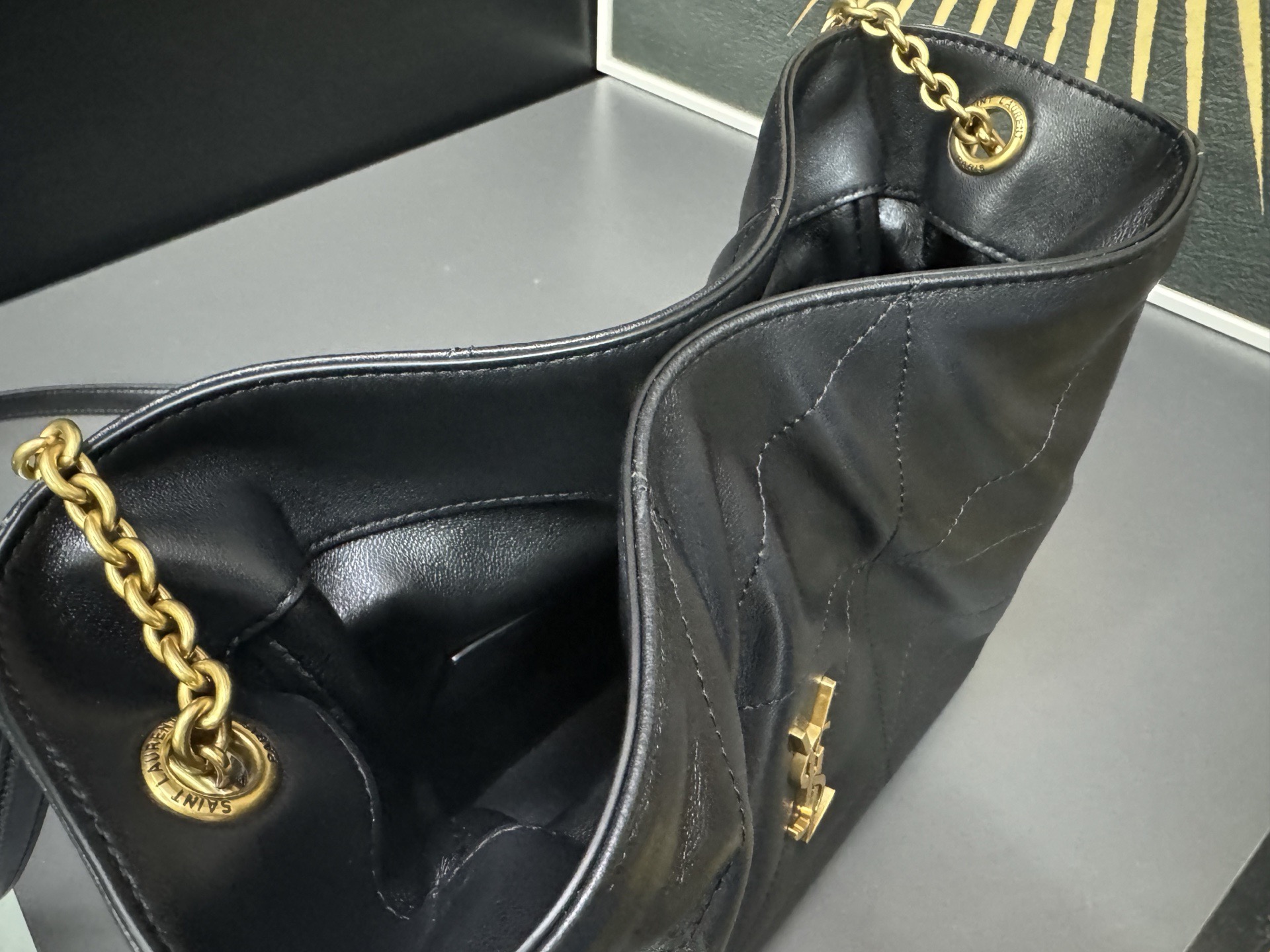 Saint Laurent JAMIE Shoulder Pouch 생로랑 제이미 숄더백 862712 8