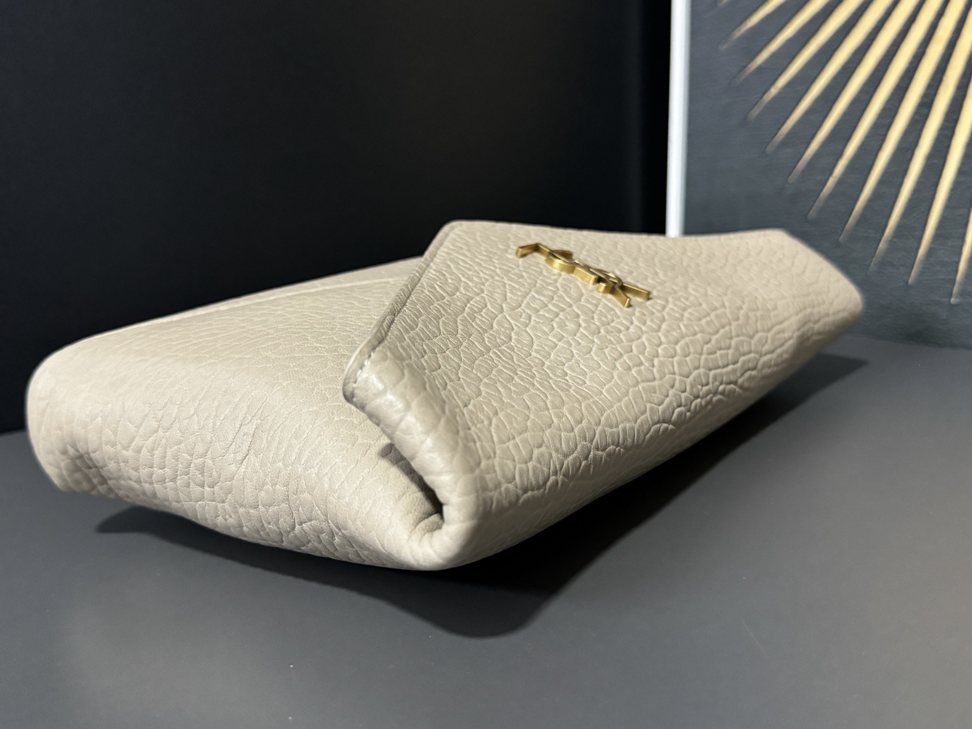 Saint Laurent Cassandre 생로랑 스웨이드 라지 엔벨로프 클러치/파우치백 4