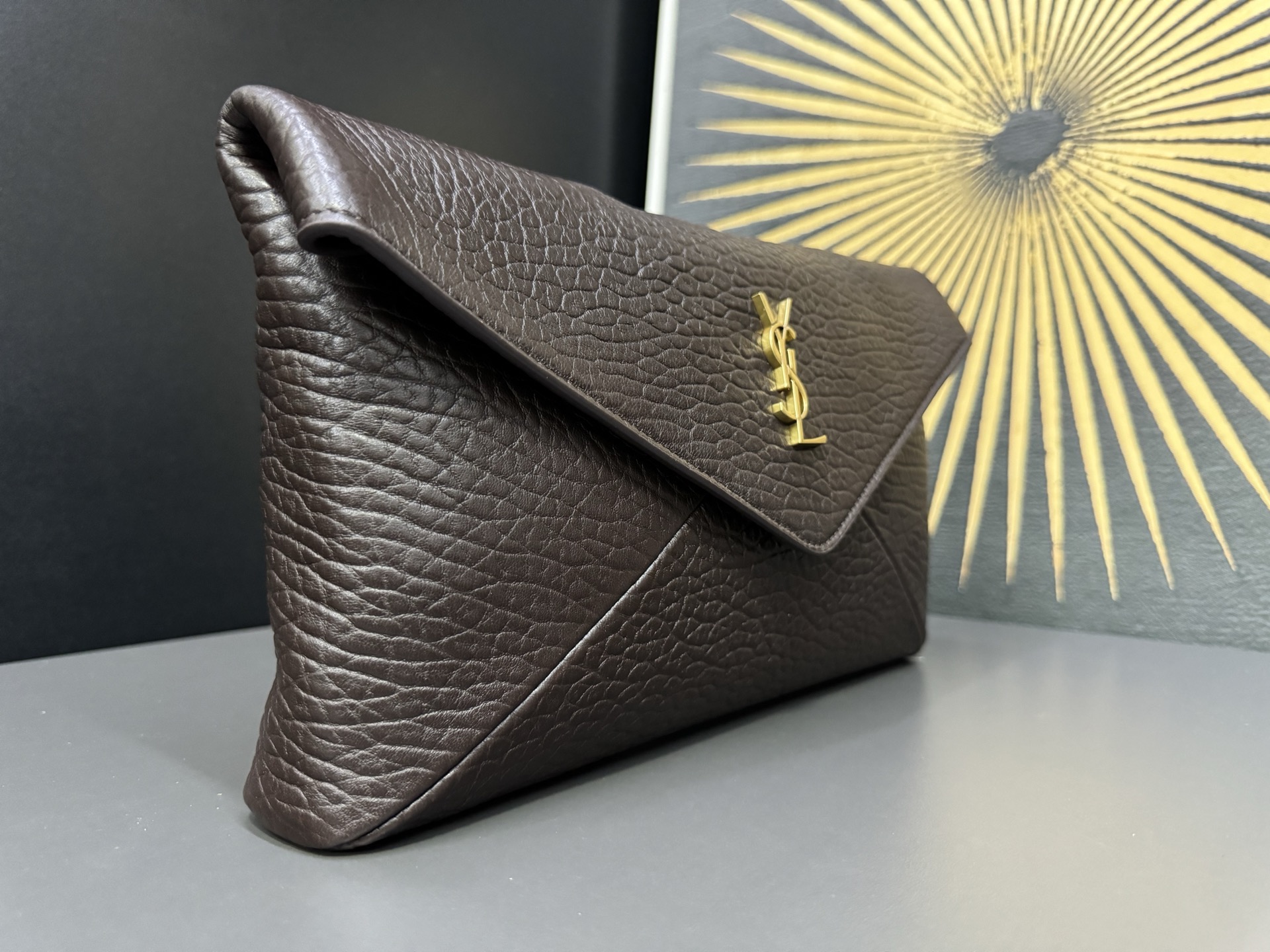 Saint Laurent Cassandre 생로랑 스웨이드 라지 엔벨로프 클러치/파우치백 2