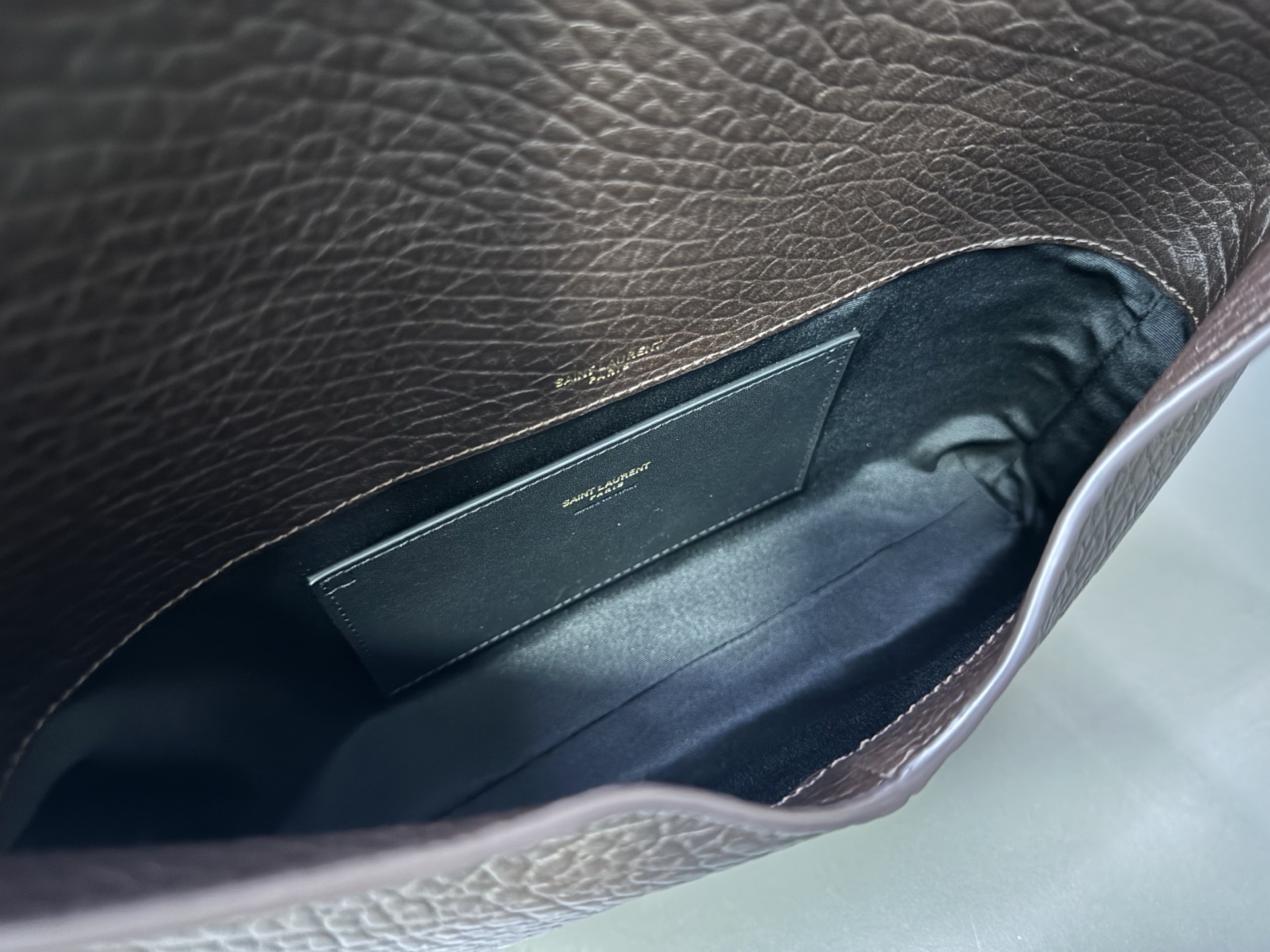 Saint Laurent Cassandre 생로랑 스웨이드 라지 엔벨로프 클러치/파우치백 5