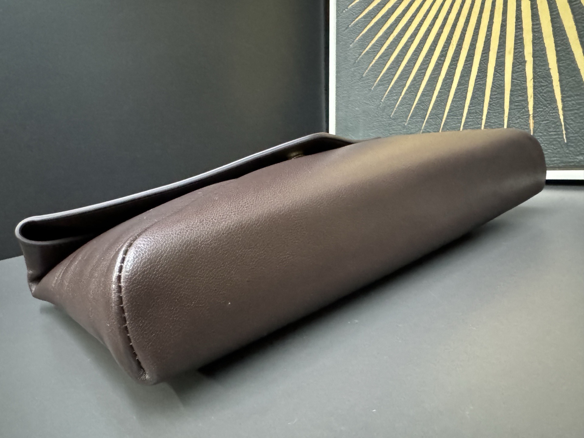 Saint Laurent Cassandre 생로랑 스웨이드 라지 엔벨로프 클러치/파우치백 5