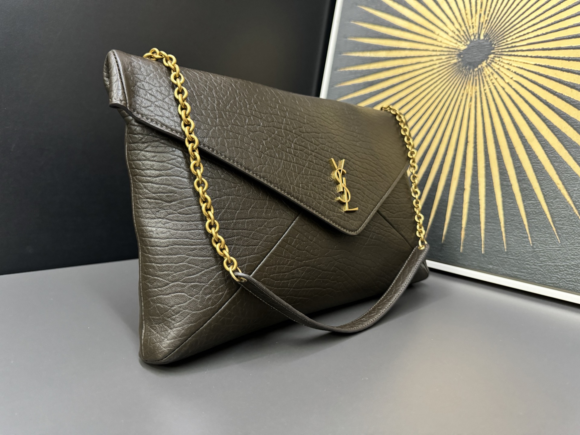 Saint Laurent Cassandra 생로랑 엑스트라 라지 엔벨로프 스타일 숄더/클러치 백 2