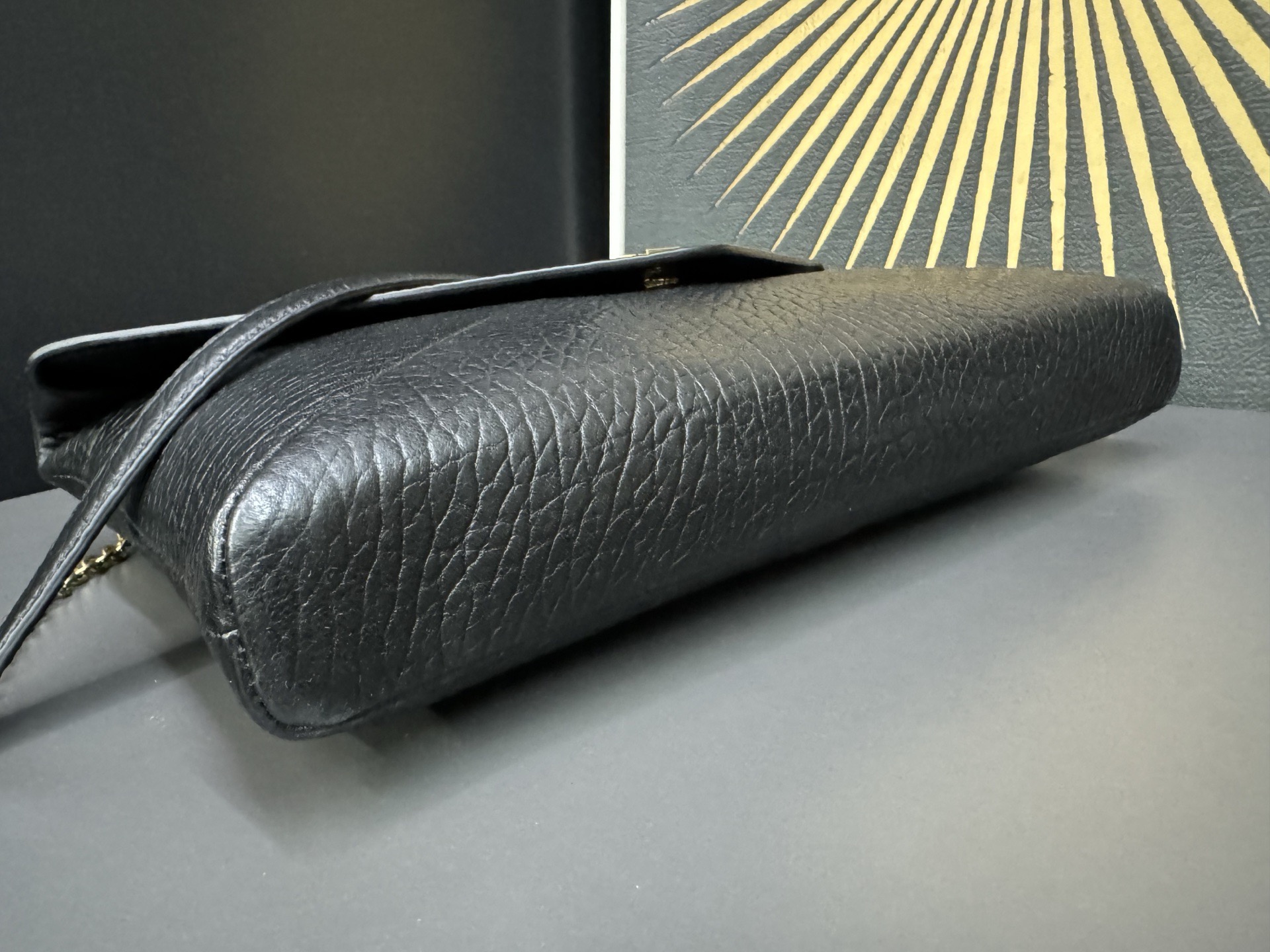 Saint Laurent Cassandra 생로랑 엑스트라 라지 엔벨로프 스타일 숄더/클러치 백 4