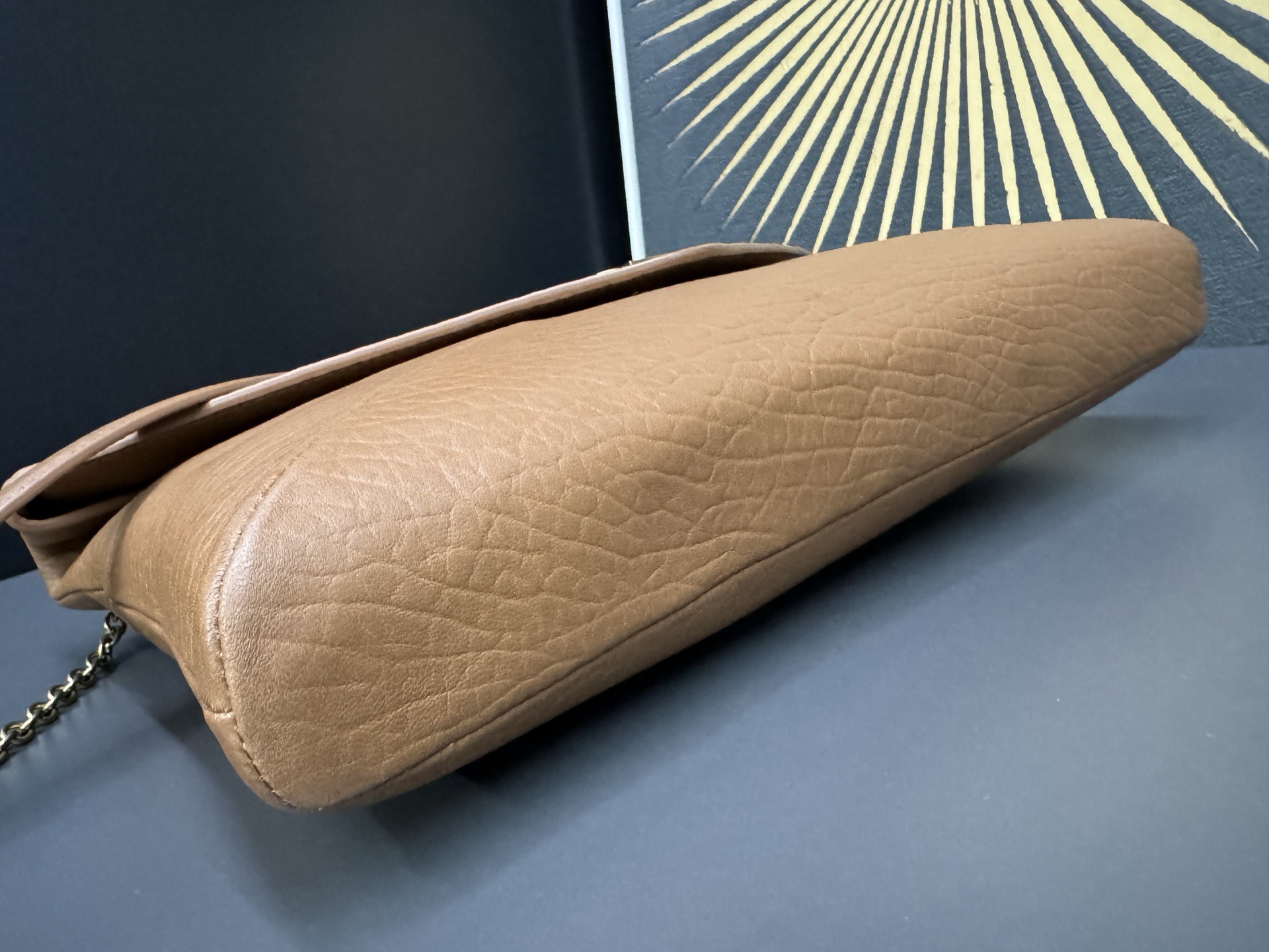 Saint Laurent Cassandra 생로랑 엑스트라 라지 엔벨로프 스타일 숄더/클러치 백 4