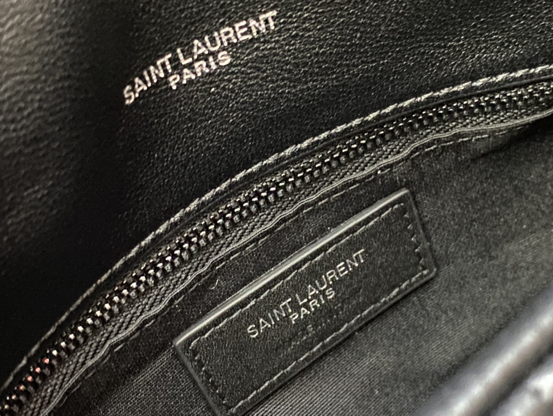 SAINT LAURENT 생로랑 푸퍼 토이 숄더백 / 크로스백 759337 9