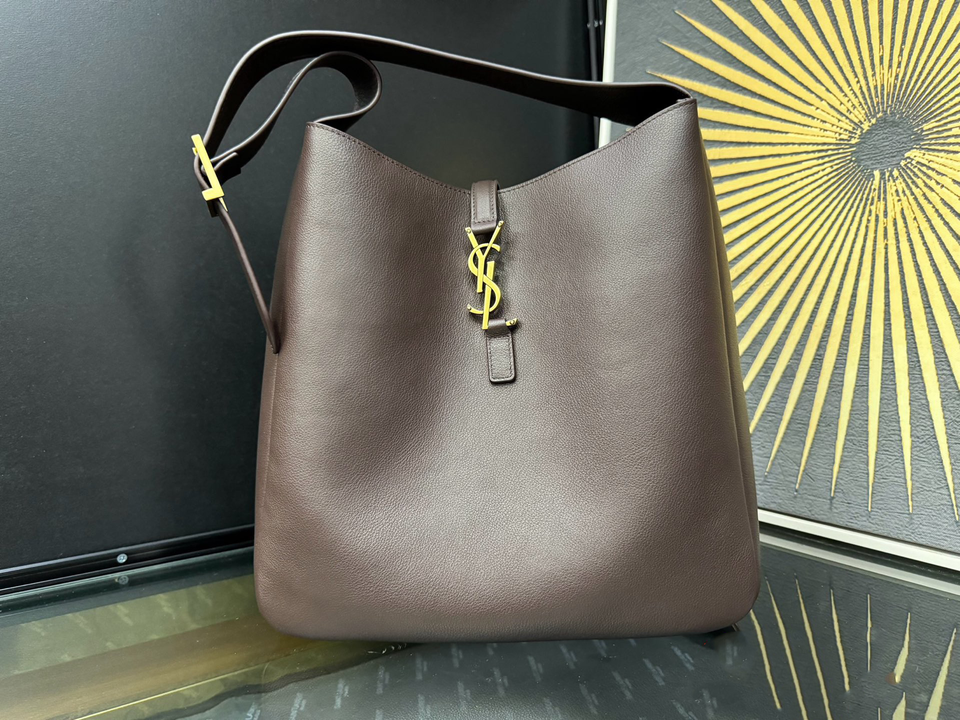 Saint Laurent Le 5 À 7 Supple Large 생로랑 LE5A7 라지 사이즈 숄더/토트백 1