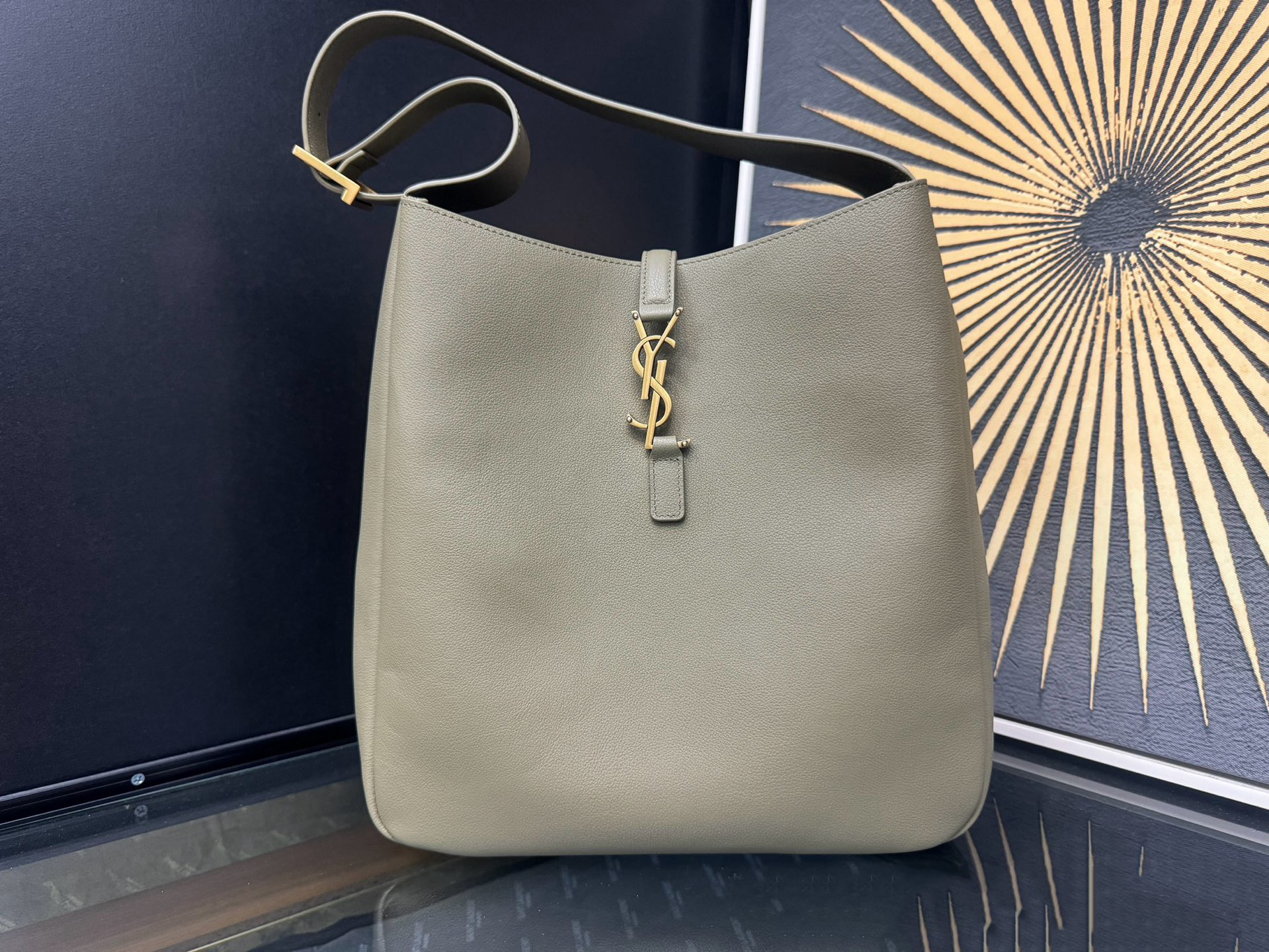 Saint Laurent Le 5 À 7 Supple Large 생로랑 LE5A7 라지 사이즈 숄더/토트백 2