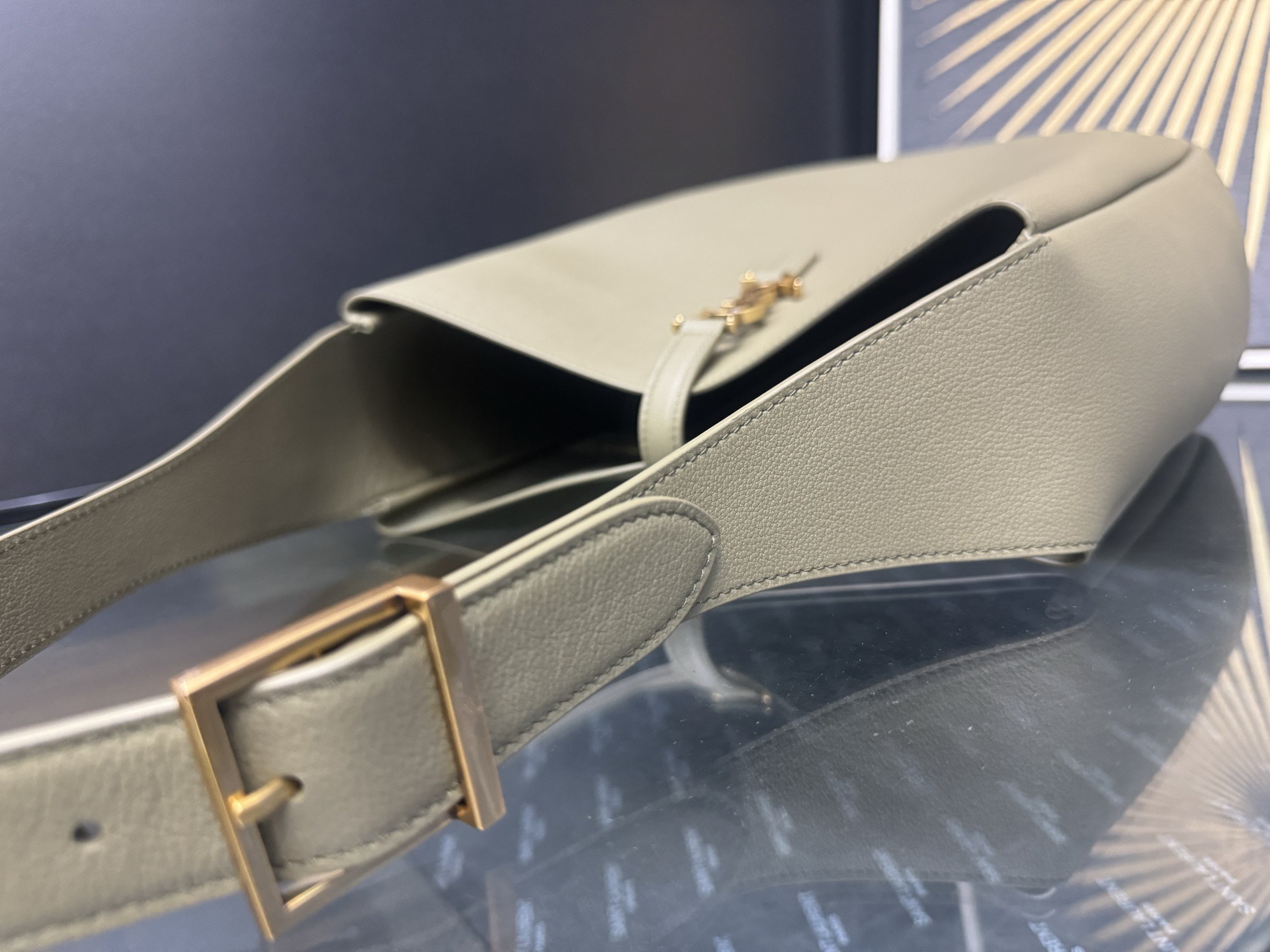 Saint Laurent Le 5 À 7 Supple Large 생로랑 LE5A7 라지 사이즈 숄더/토트백 5