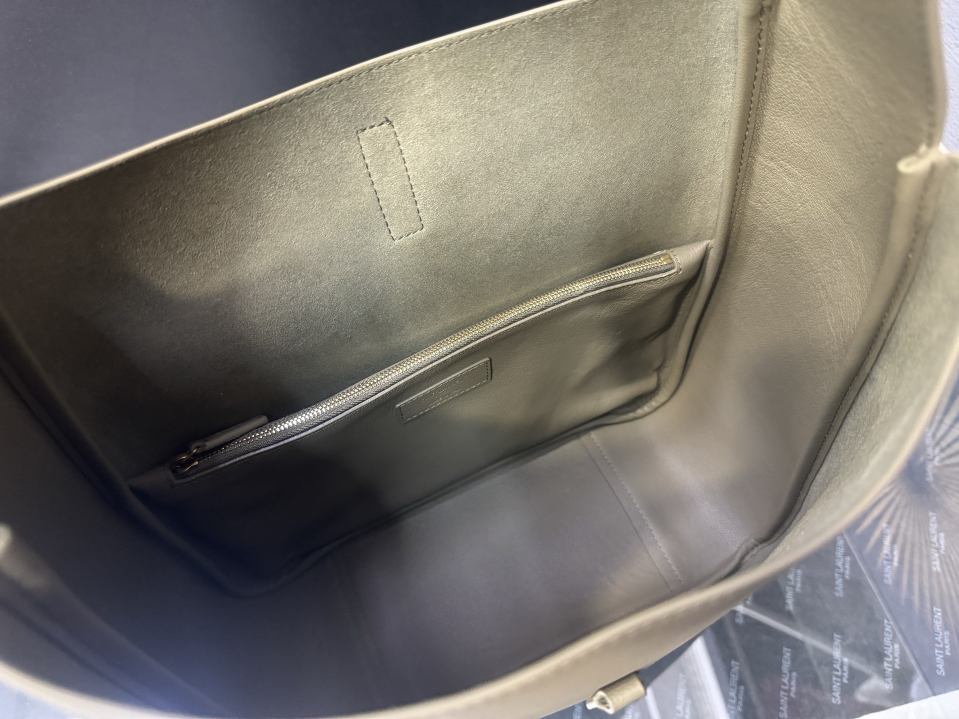 Saint Laurent Le 5 À 7 Supple Large 생로랑 LE5A7 라지 사이즈 숄더/토트백 8