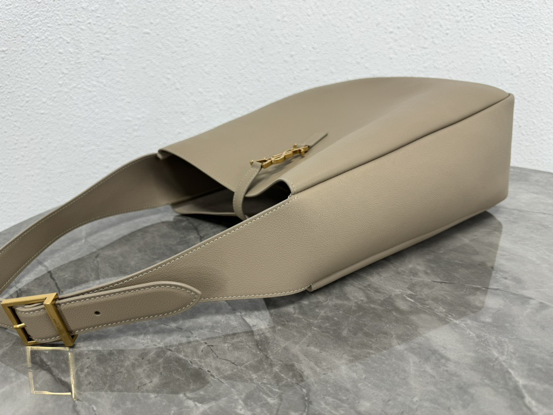 Saint Laurent Le 5 À 7 Supple Large 생로랑 LE5A7 라지 사이즈 숄더/토트백 4