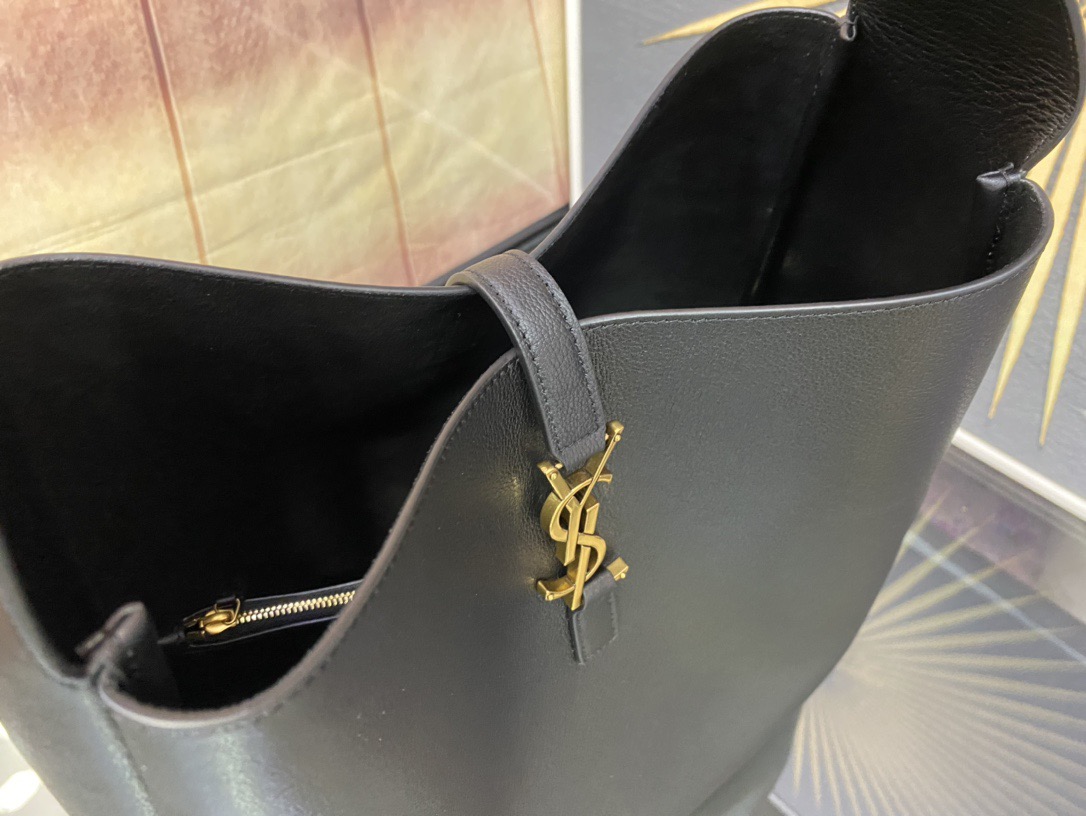 Saint Laurent Le 5 À 7 Supple Large 생로랑 LE5A7 라지 사이즈 숄더/토트백 4