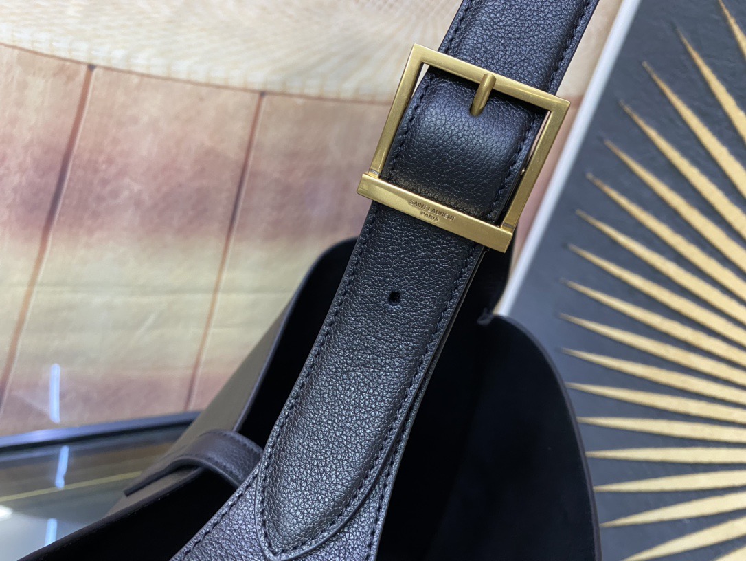 Saint Laurent Le 5 À 7 Supple Large 생로랑 LE5A7 라지 사이즈 숄더/토트백 9