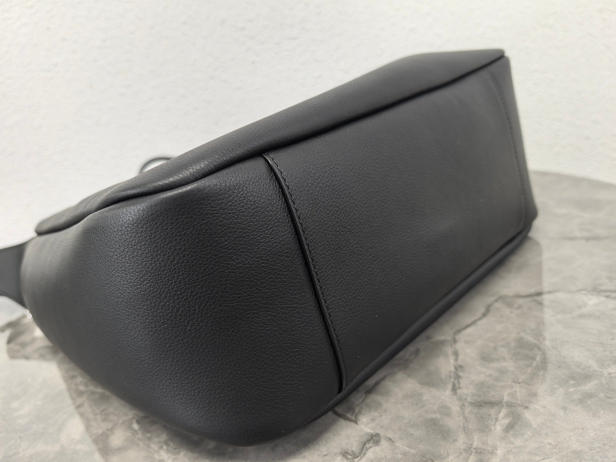 Saint Laurent Le 5 À 7 Supple Large 생로랑 LE5A7 라지 사이즈 숄더/토트백 5