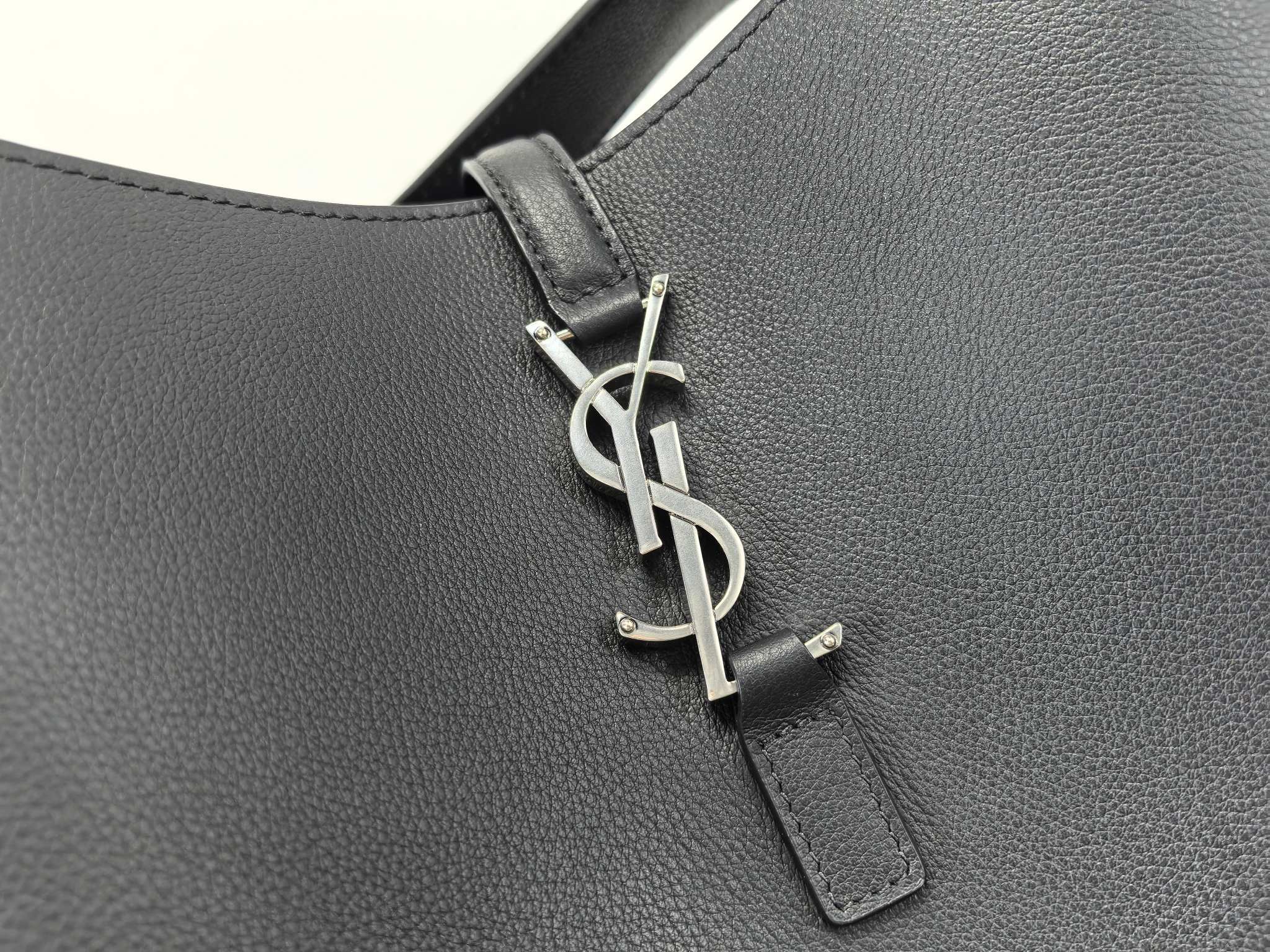 Saint Laurent Le 5 À 7 Supple Large 생로랑 LE5A7 라지 사이즈 숄더/토트백 6