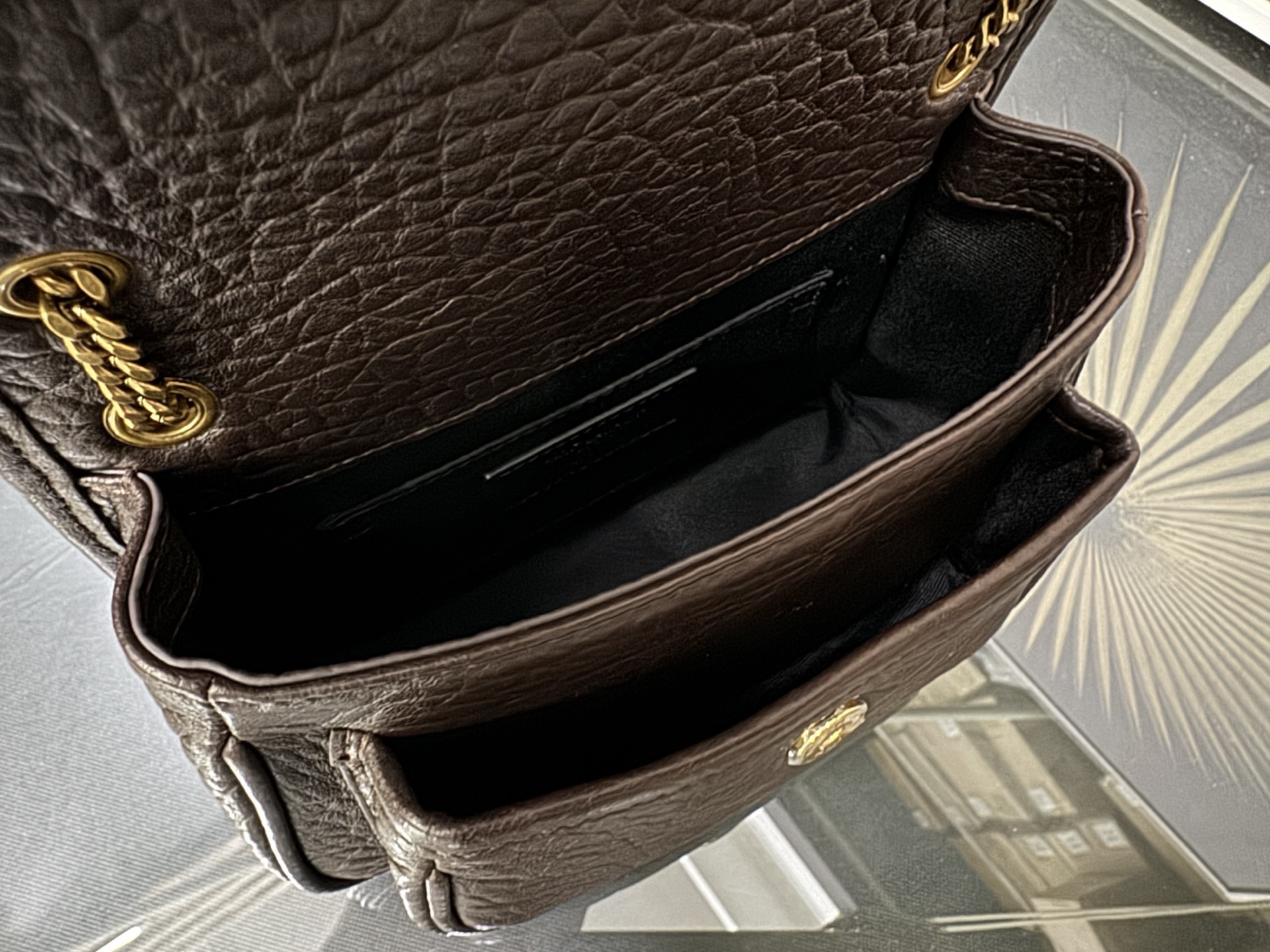 Saint Laurent Niki Mini 생로랑 니키 그레인 램스킨 미니 백 8