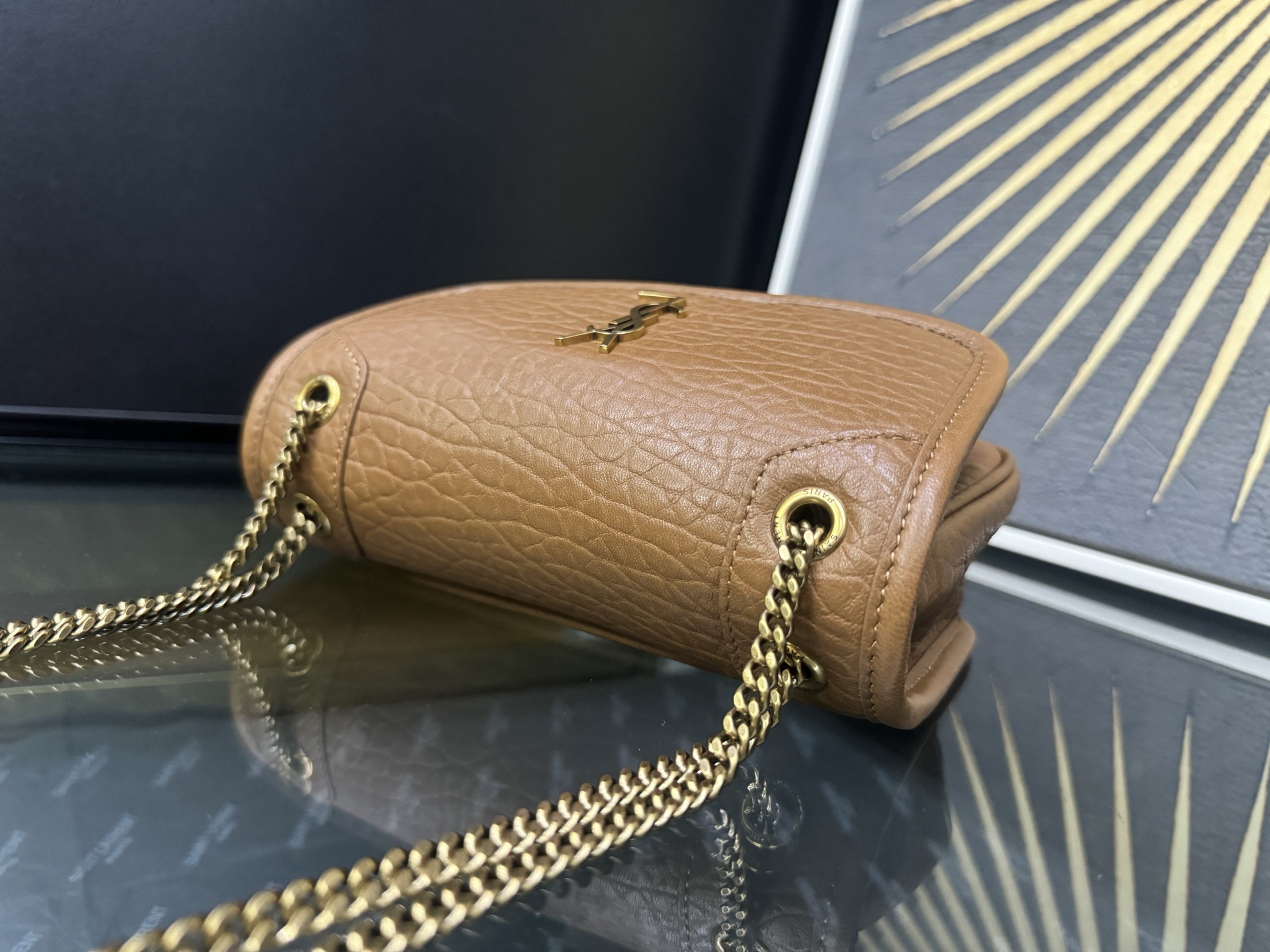 Saint Laurent Niki Mini 생로랑 니키 그레인 램스킨 미니 백 4