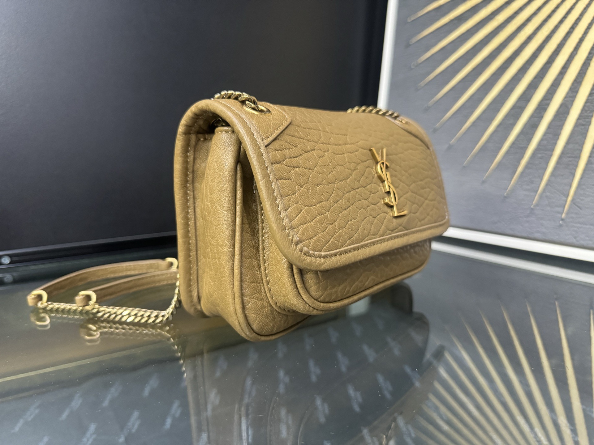 Saint Laurent Niki Mini 생로랑 니키 그레인 램스킨 미니 백 2