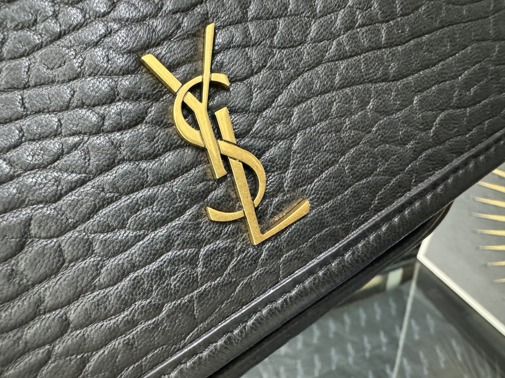 Saint Laurent Niki Mini 생로랑 니키 그레인 램스킨 미니 백 8