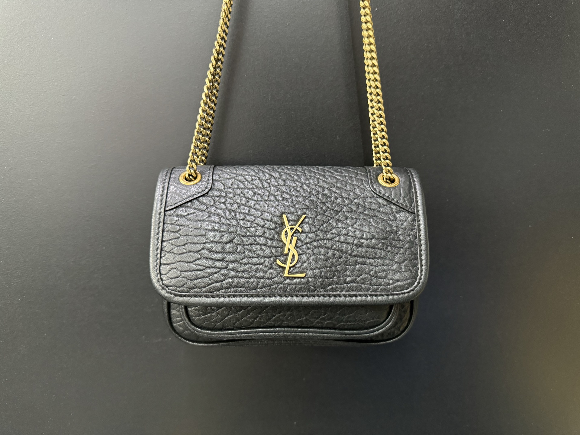 Saint Laurent Niki Mini 생로랑 니키 그레인 램스킨 미니 백 9