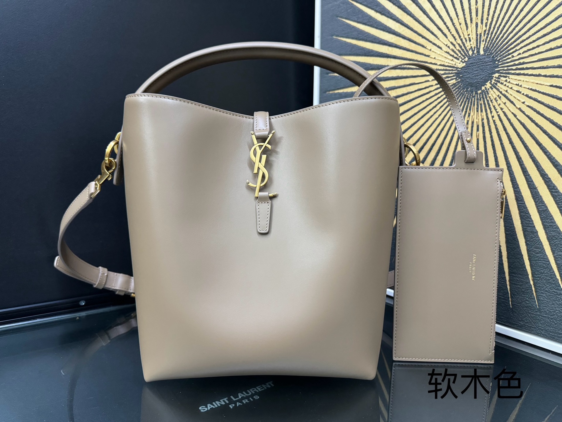 Saint Laurent Le 37 생로랑 Le 37 버킷 숄더/토트백 1