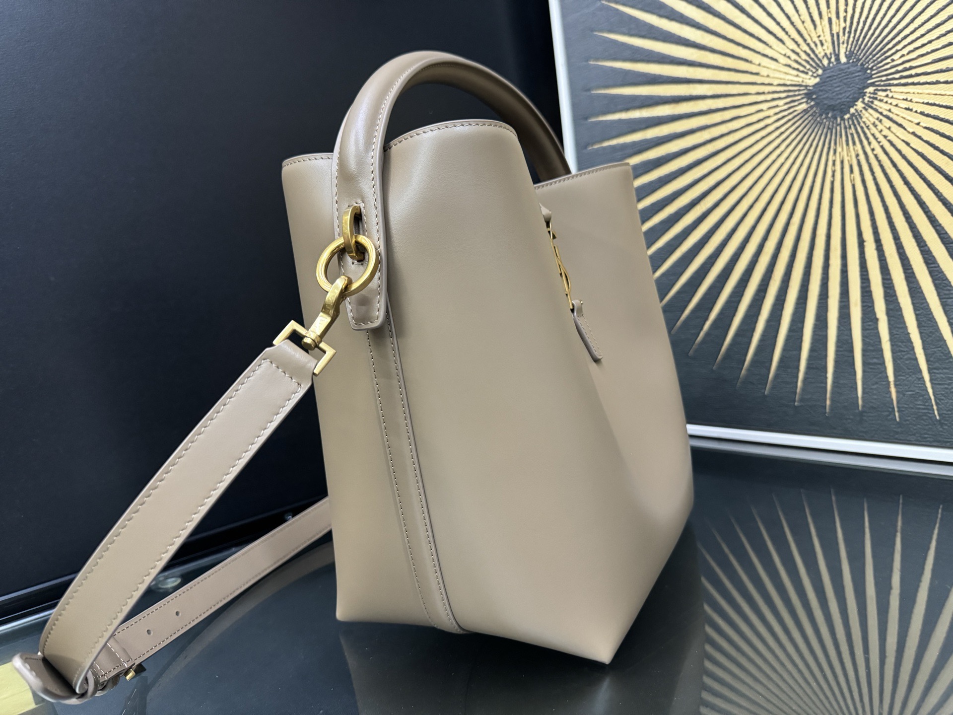 Saint Laurent Le 37 생로랑 Le 37 버킷 숄더/토트백 3