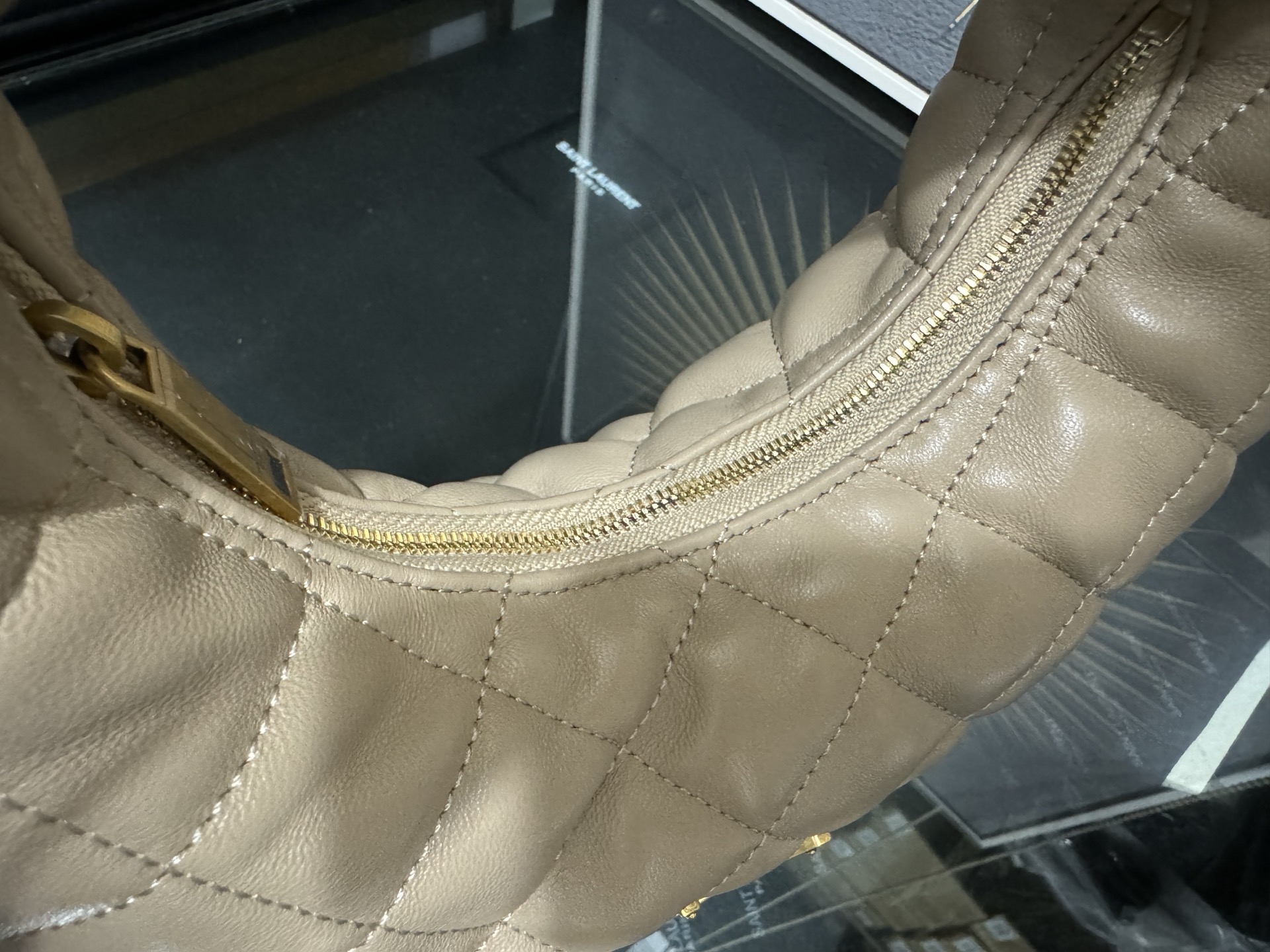 Saint Laurent College Medium 생로랑 칼리지 미디엄 백 851689 9