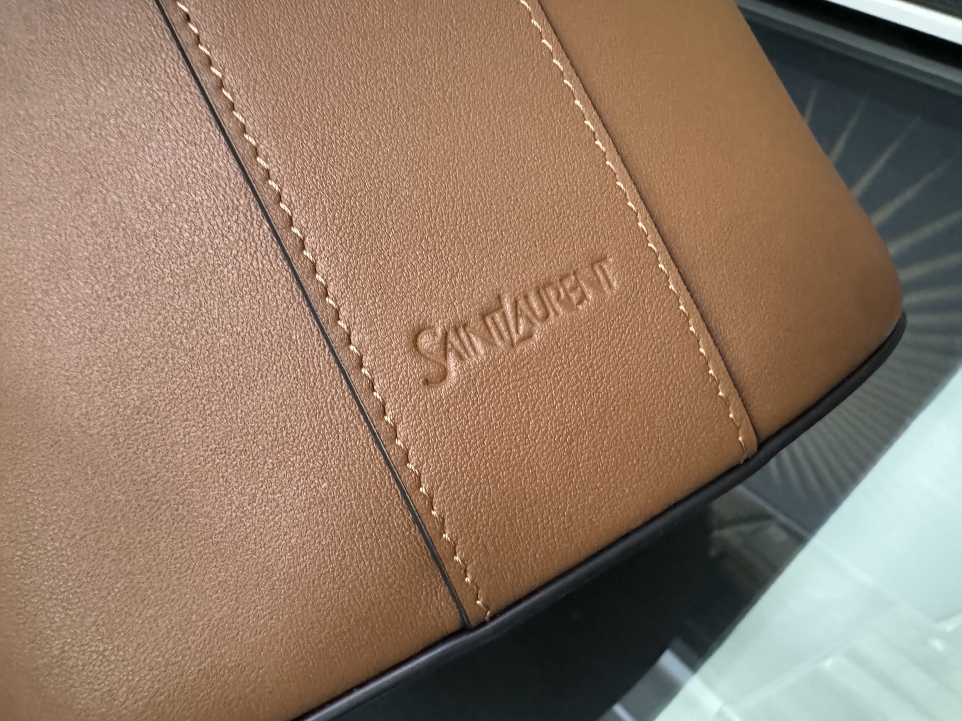 SAINT LAURENT 생로랑 엔벨롭 체인 지갑백 / 엔벨롭 숄더백 840891 7