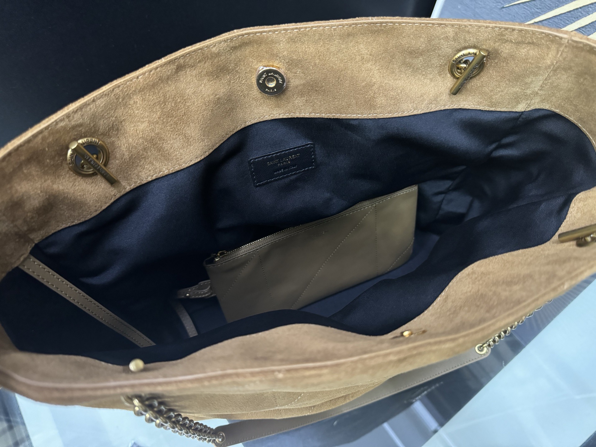 Saint Laurent 생로랑 제이미 4.3 라지 포숑 스웨이드 토트백 809824 6